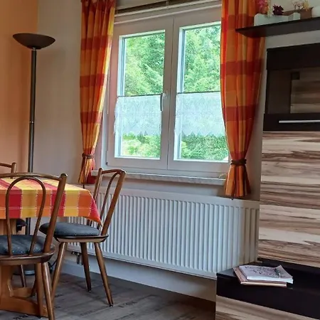 Διαμέρισμα Ferienhuette Ilmtalblick